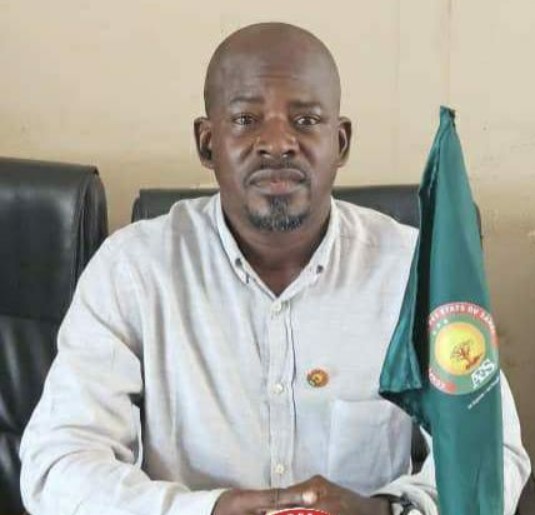 À vos plumes : Notre armée n’est ni criminelle ni génocidaire !